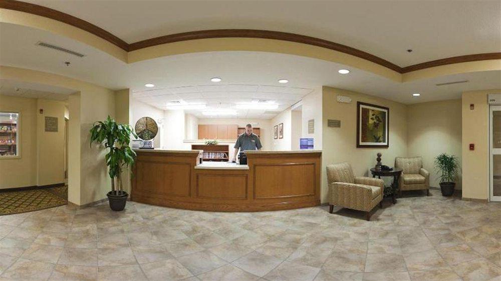 Candlewood Suites Kansas City Airport Exteriér fotografie