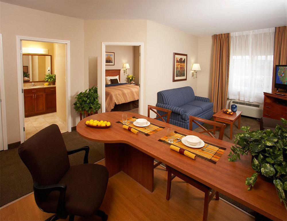 Candlewood Suites Kansas City Airport Pokoj fotografie